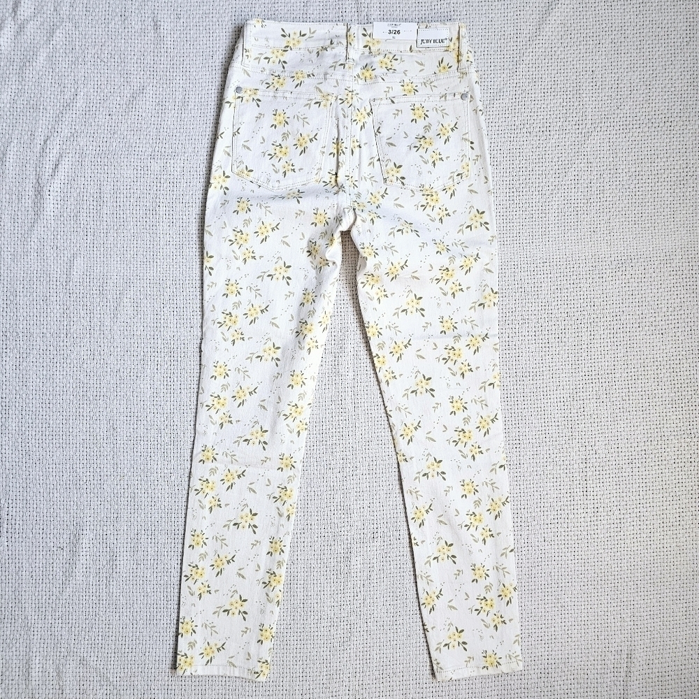 Judy Blue Mid Rise Wildflower Split Hem Skinny Jeans Stretch Neutral Various NEW - Picture 11 of 15